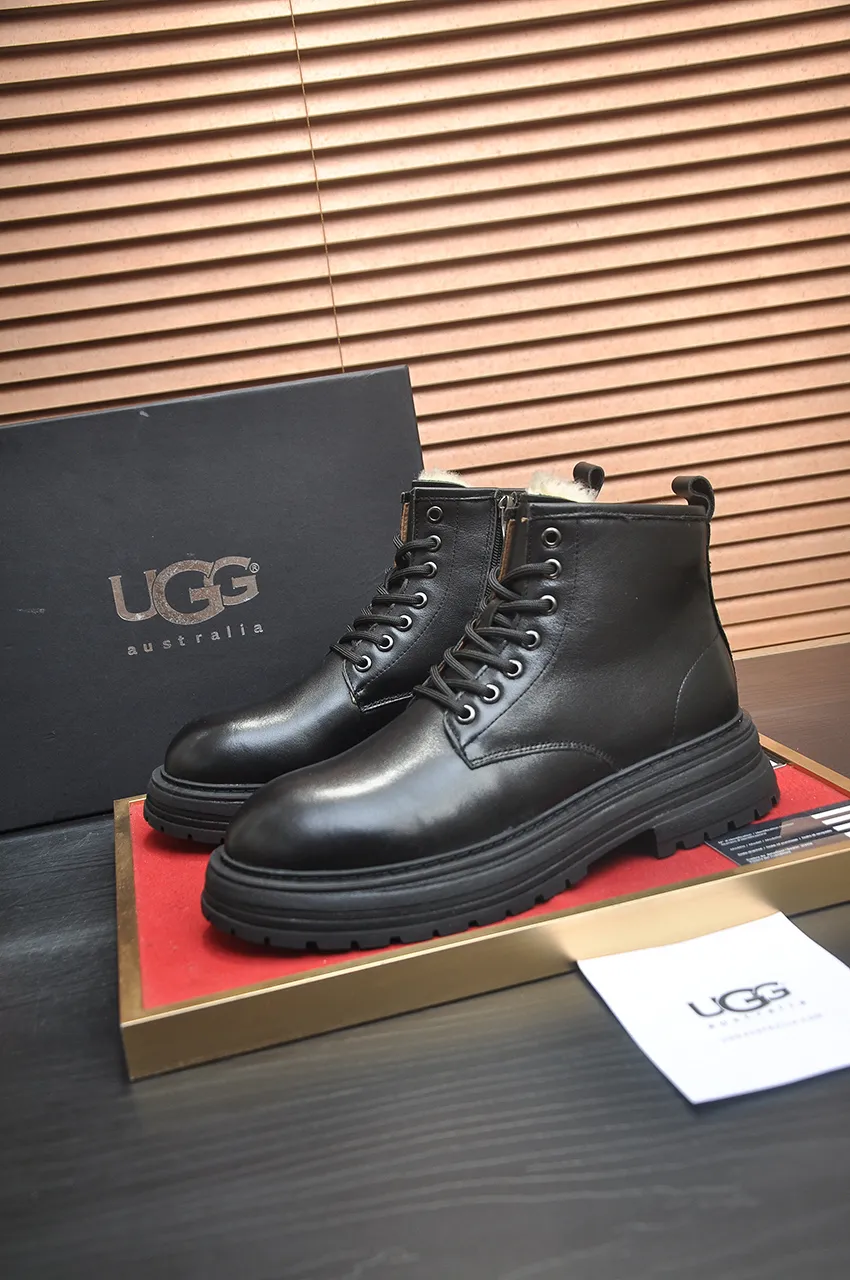 Men's shoes 💰680💶【UGG】(full genuine wool lining) Please pay attention to the quality of the original order and compare the thickness of the wool 🏮🏮Hot style Martin boots from Australia's warm luxury brand men's shoes, official website synchronization, Beckham men's style..., made of imported top-layer waxed cowhide, waxed toe box, Australian real wool velvet lining Carefully sewn...Imported rubber Martin boots outsole (comfortable, soft and wear-resistant). I really like the quality...Exquisite workmanship, you can't put it down once you see it. Code number 39-44